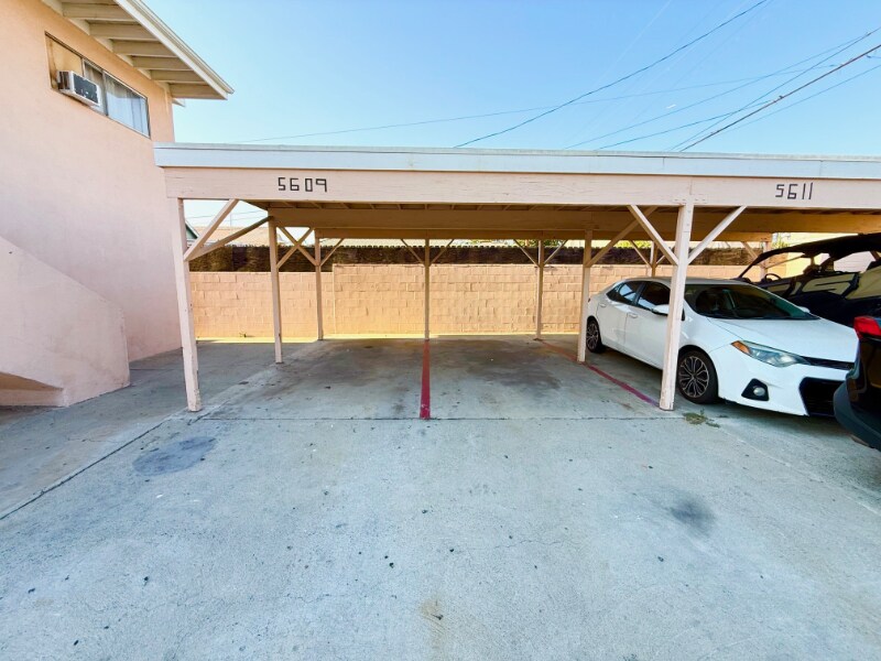 Building Photo - 5609 Eagle St