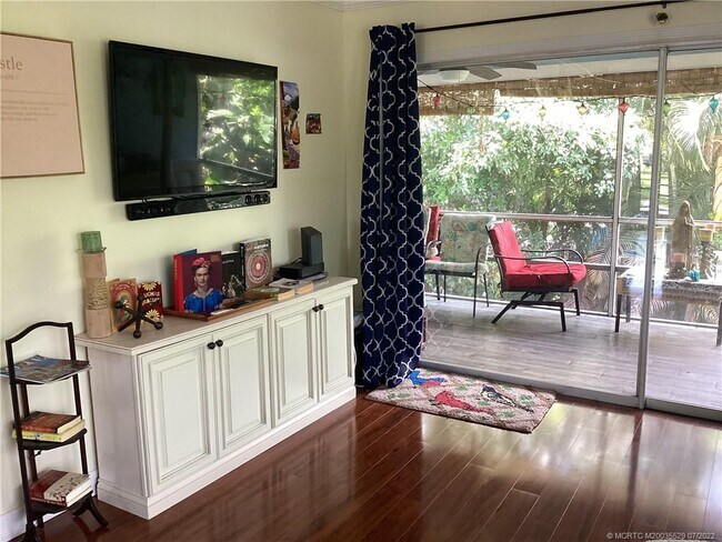 Building Photo - 1900 S Kanner Hwy