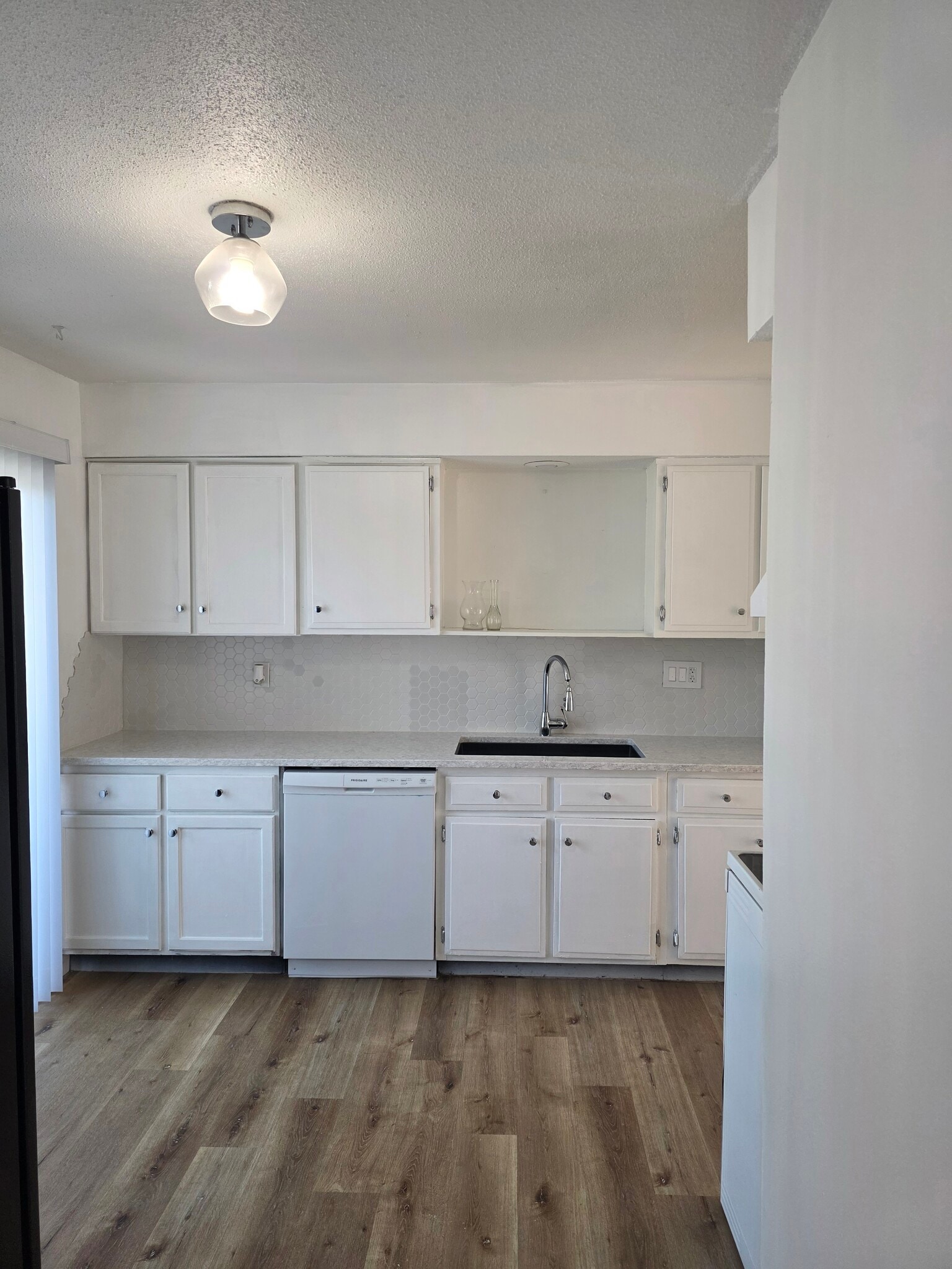 Building Photo - 11260 College Ave