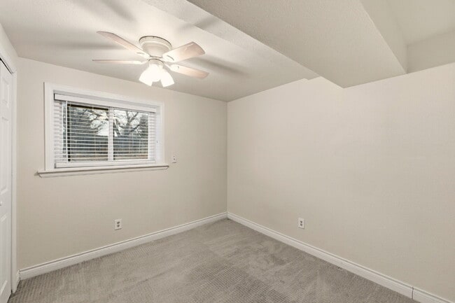 Building Photo - Split Level Home Features 4BD/2BA, Large Backyard and Deck. Newly Renovated Kitchen!  Convenient ...