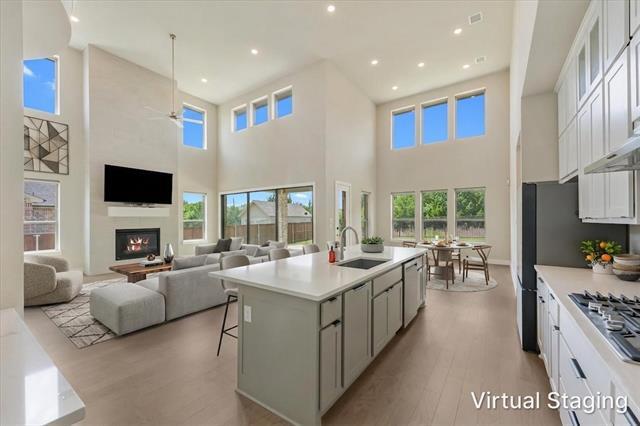 Building Photo - 1014 Paradise Ln