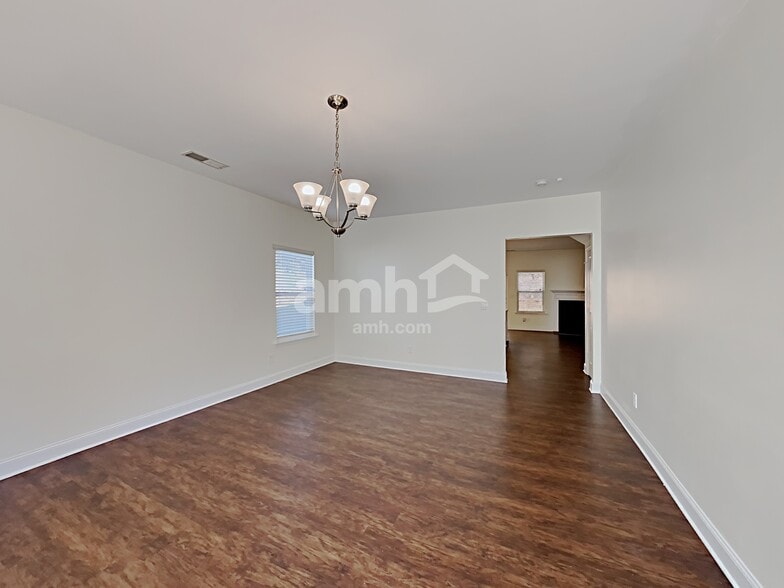 Building Photo - 257 Makenna Dr