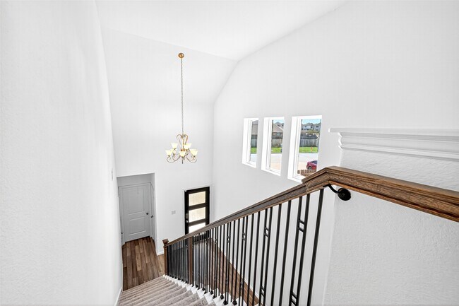 Building Photo - 29897 Dovetail Blf Ln
