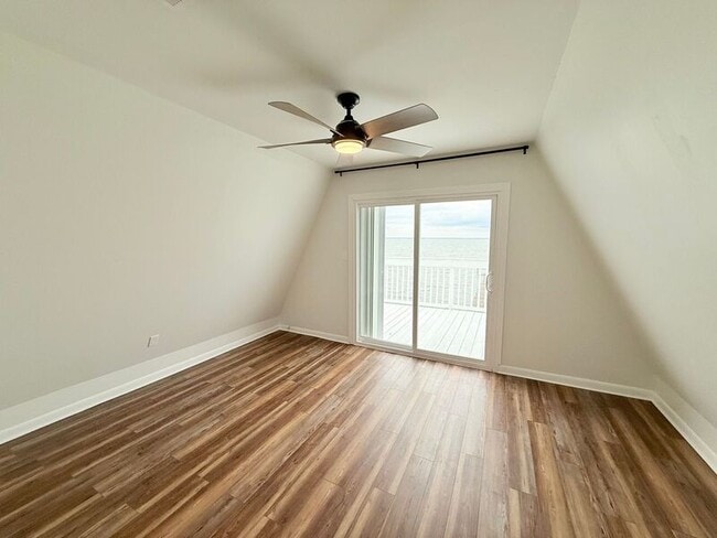 Building Photo - 1698 Redfish Point Rd