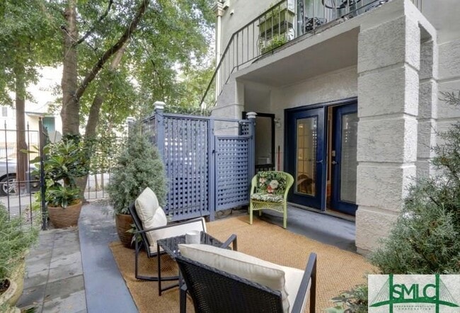 Building Photo - 301 E Huntingdon St