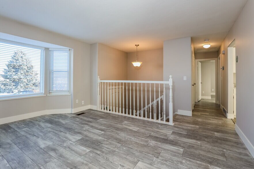 Building Photo - 4901 Banquet Ave