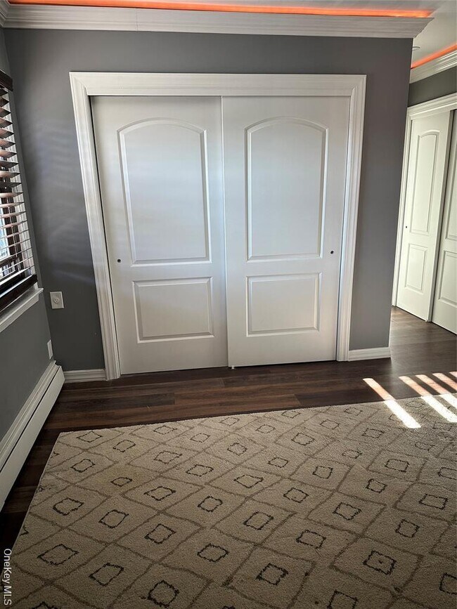 Building Photo - 55 Tulip Ave