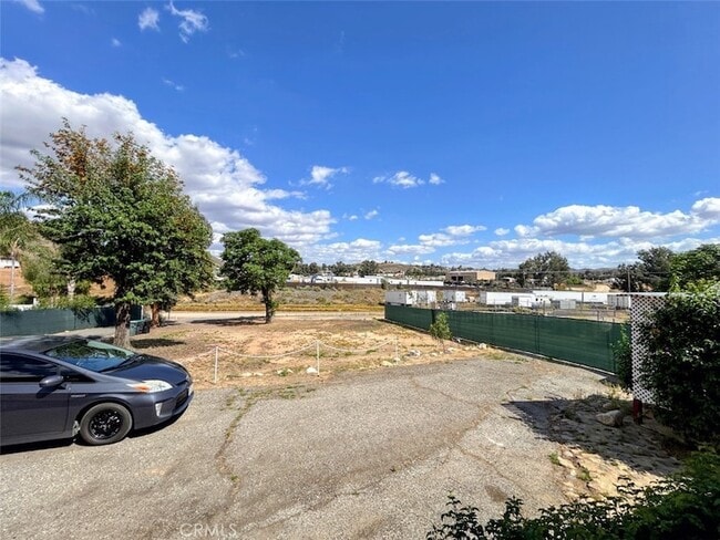 Building Photo - 28205 El Toro Rd