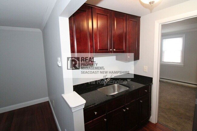 Building Photo - 141 Cricket Brook