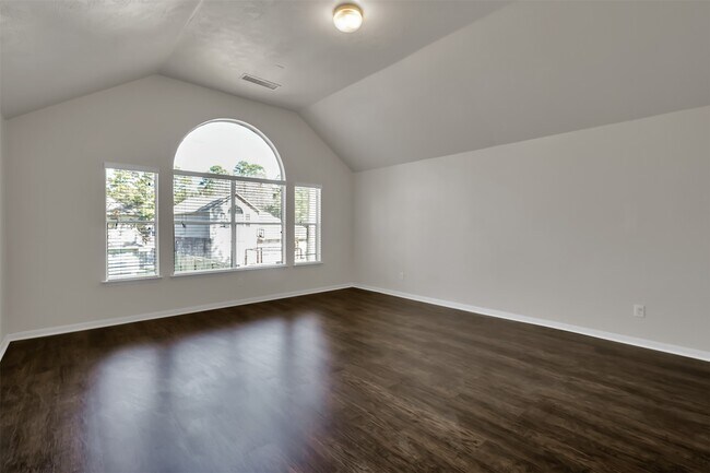 Building Photo - 22 Belcarra Pl