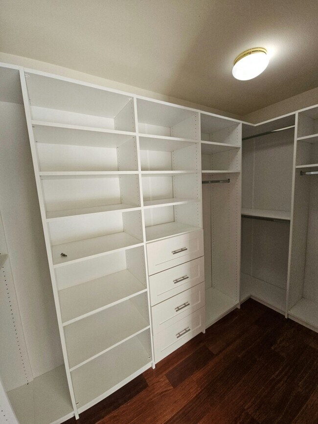 Building Photo - 3244 Marbrisa Ct