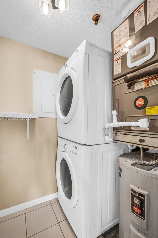 Building Photo - 1500 N Ocean Blvd