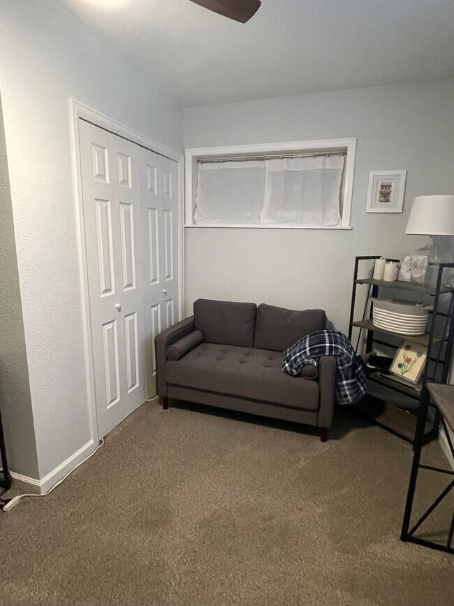 Building Photo - Charming Updated Home with Spacious Yard