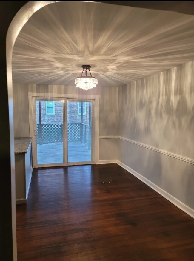 Building Photo - 1205 Eddystone Ave