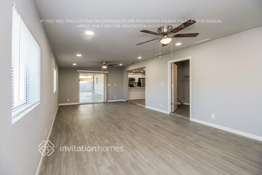 Building Photo - 1184 N California St