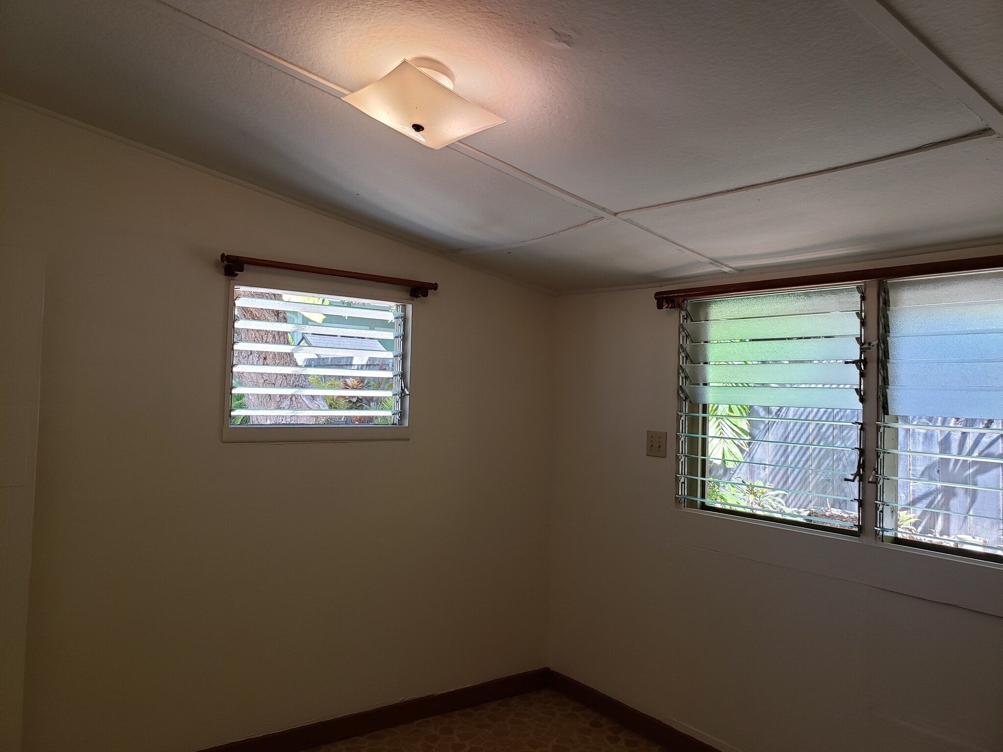 2nd bedroom - 129 Ulupa St