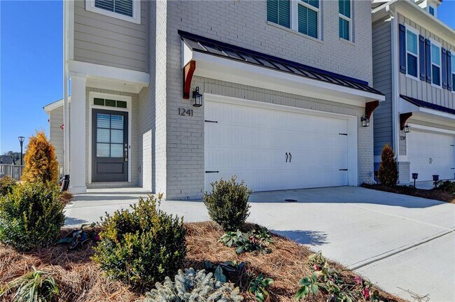 Building Photo - 1241 Waldon Xing