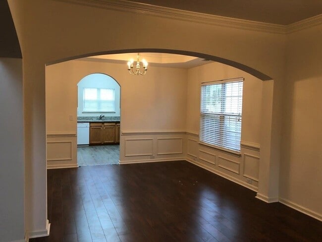 Building Photo - 1465 Leisure Lake Dr