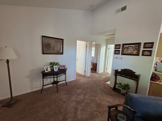 Building Photo - 22965 Oxnard St