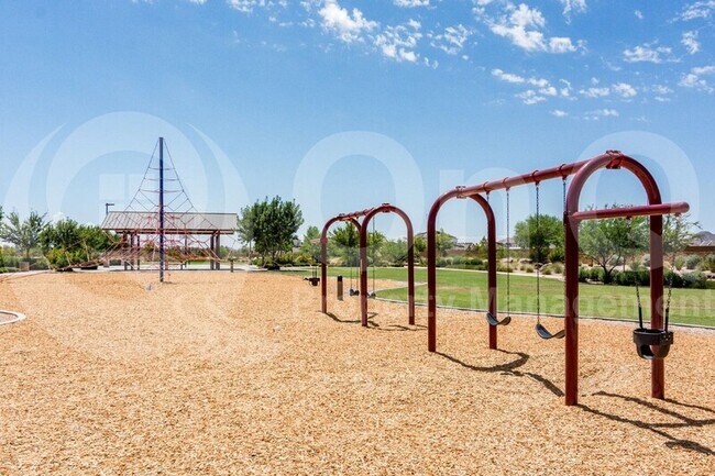 Building Photo - 23157 E Camina Buena Vista
