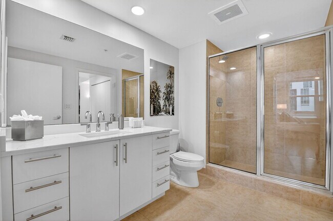 Building Photo - 550 Okeechobee Blvd