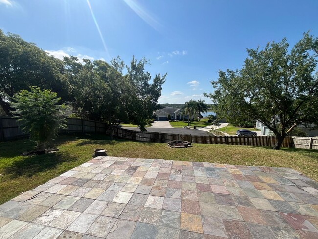 Building Photo - Gorgeous 4 Bed 2 Bath Home for Rent in Apo...