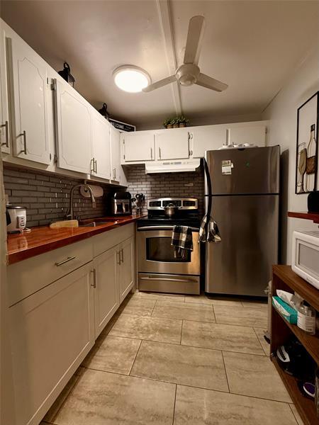 Building Photo - 355 Oakridge T