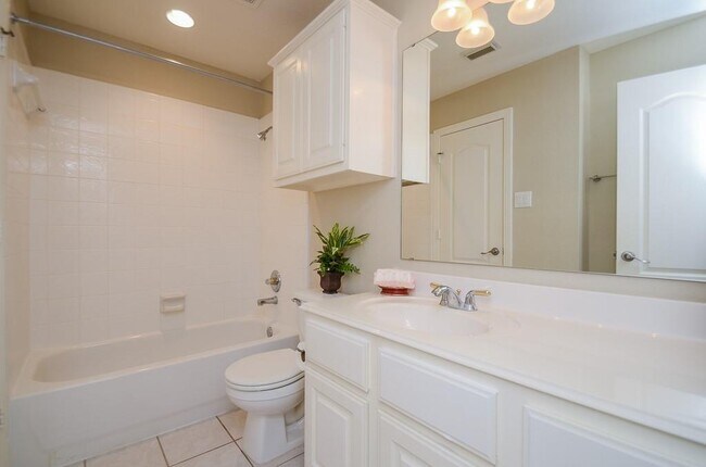 Building Photo - 22503 Rippling Shore Ct