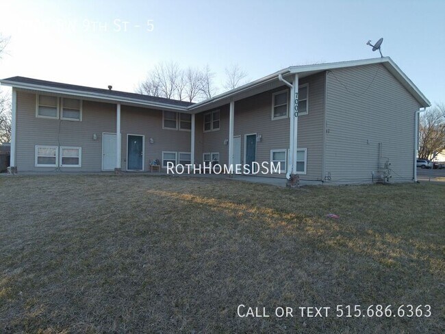 Building Photo - 7000 SW 9th St