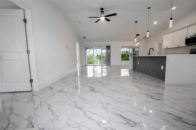 Building Photo - 649 Wilmington Pkwy