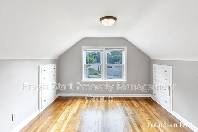 Building Photo - 3110 W Michigan Ave