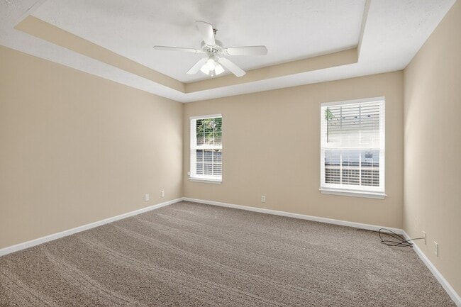 Building Photo - 851 Kanatak Ln