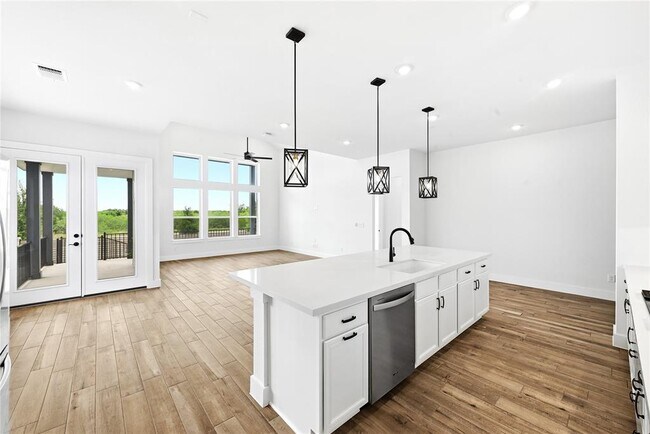 Building Photo - 8709 Lullwater Trl