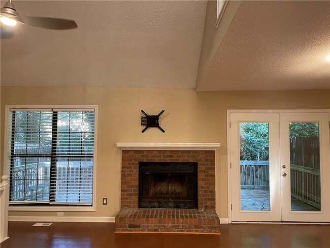 Building Photo - 8020 Sand Wedge Cir
