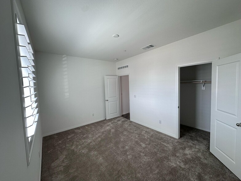 Building Photo - 30272 Truckee Cir