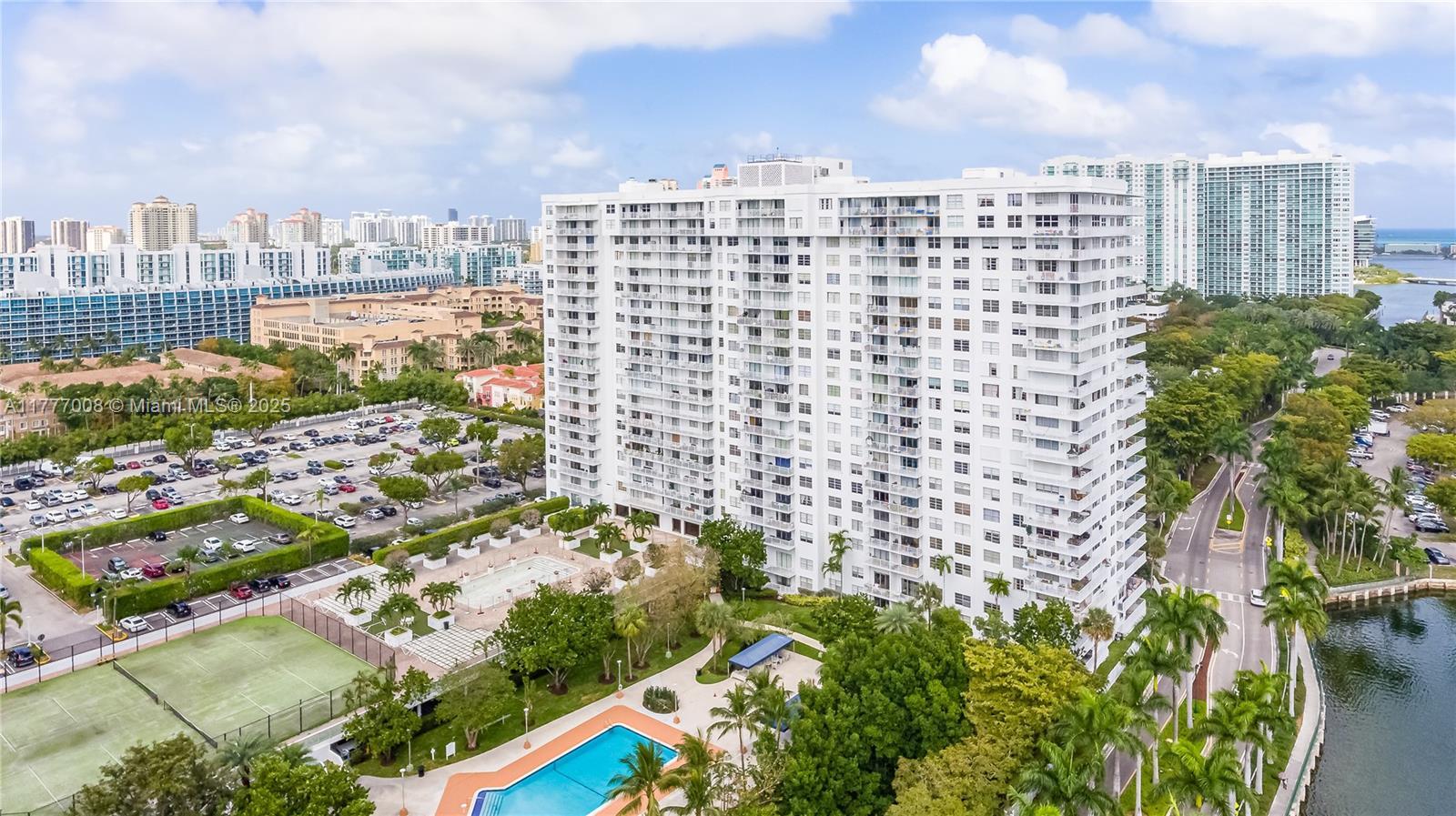 Building Photo - 2851 NE 183rd St