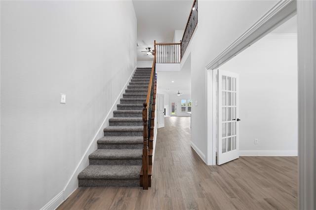 Building Photo - 617 Saragosa Ct