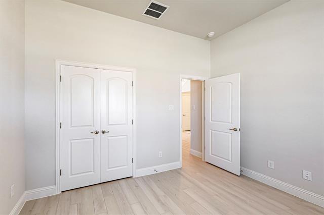 Building Photo - 1604 Treleven Ct