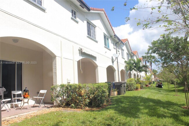 Building Photo - 3558 NW 29th Ct