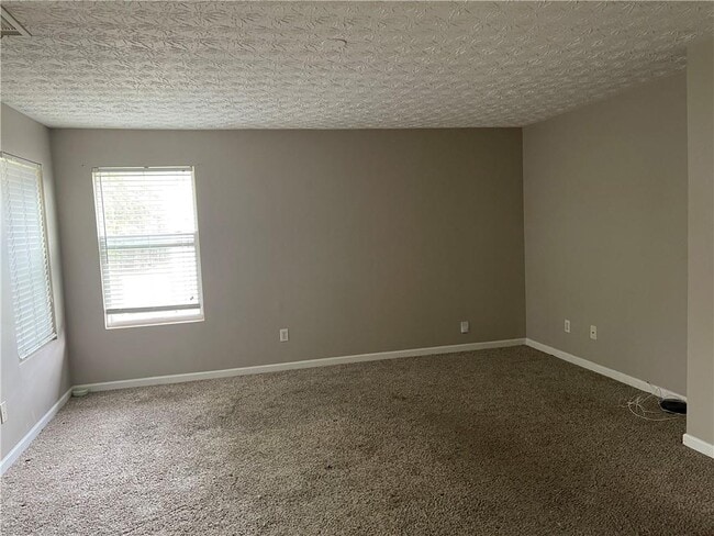 Building Photo - 5549 Sable Way