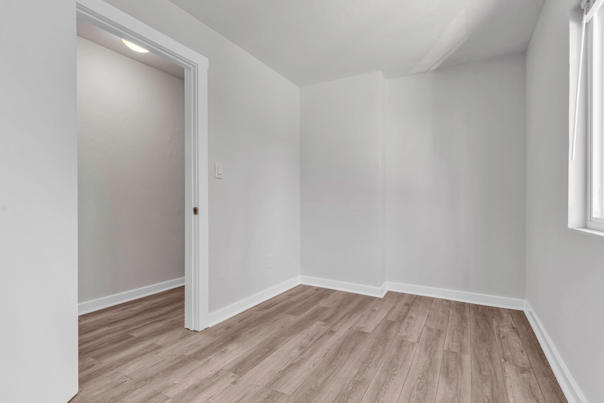 Building Photo - 1423 11th St