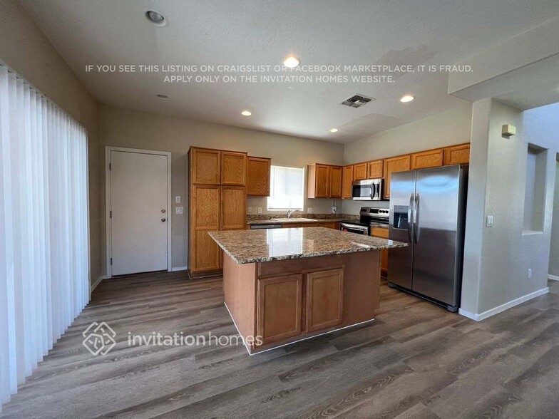 Building Photo - 11843 N 51st Dr