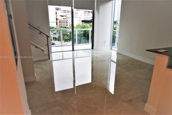 Building Photo - 1050 Brickell Ave