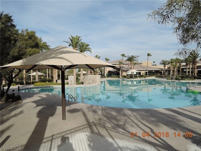 Building Photo - 390 Fringe Ruff Dr