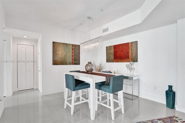 Building Photo - 7900 Harbor Island Dr