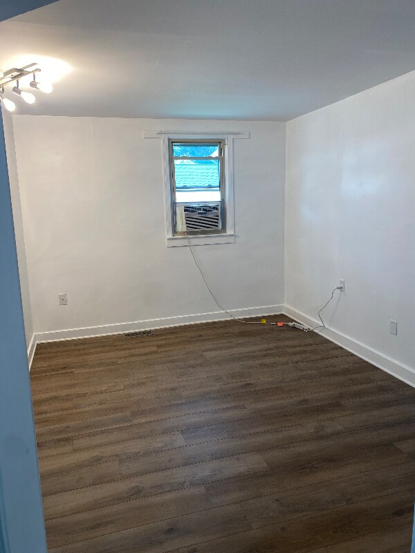 Building Photo - 1017 N Mantua St