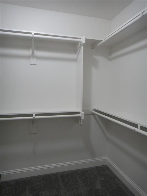 Building Photo - 705 W Hull St