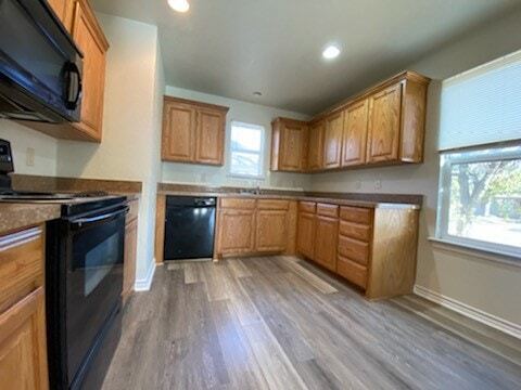 Building Photo - 514 Euclid St