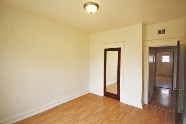 Building Photo - 3212 N Calvert St