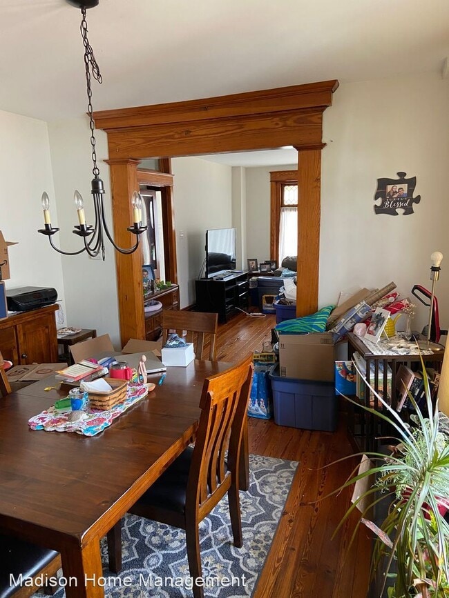 Building Photo - 3 br, 1.5 bath House - 307 N 3rd Street